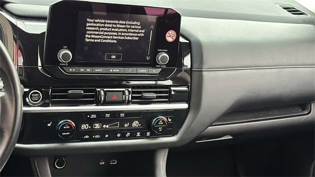 Used 2024 Nissan Pathfinder SV image 19