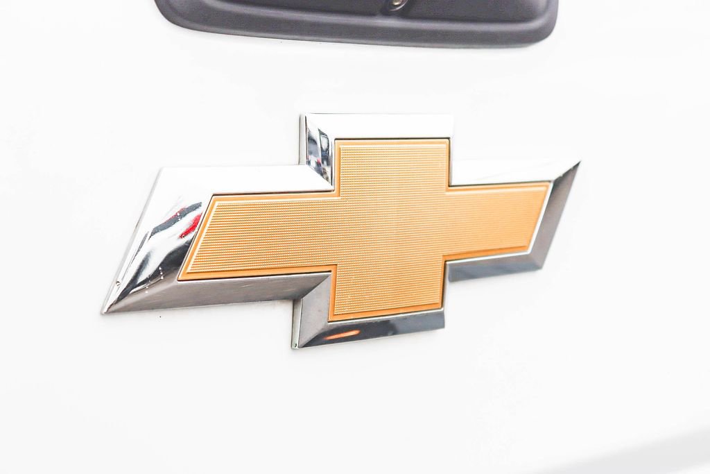 Used 2016 Chevrolet Silverado 1500 LT w/ All Star Edition image 10