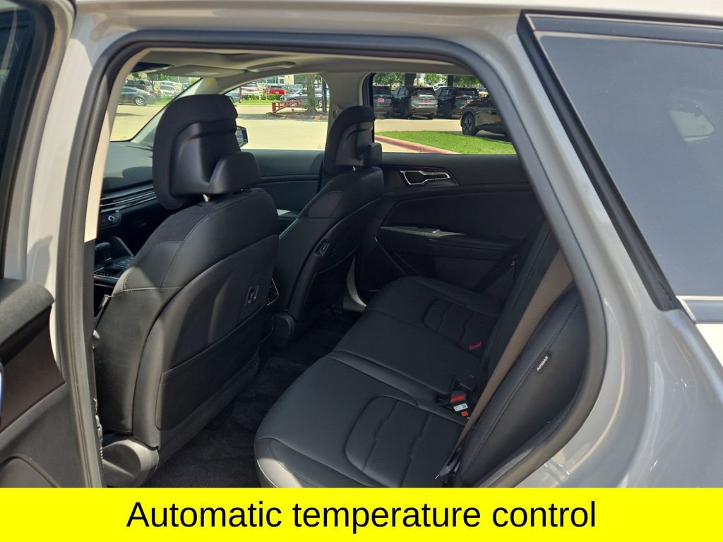 Used 2026 Kia Sportage SX AWD/4WD image 12