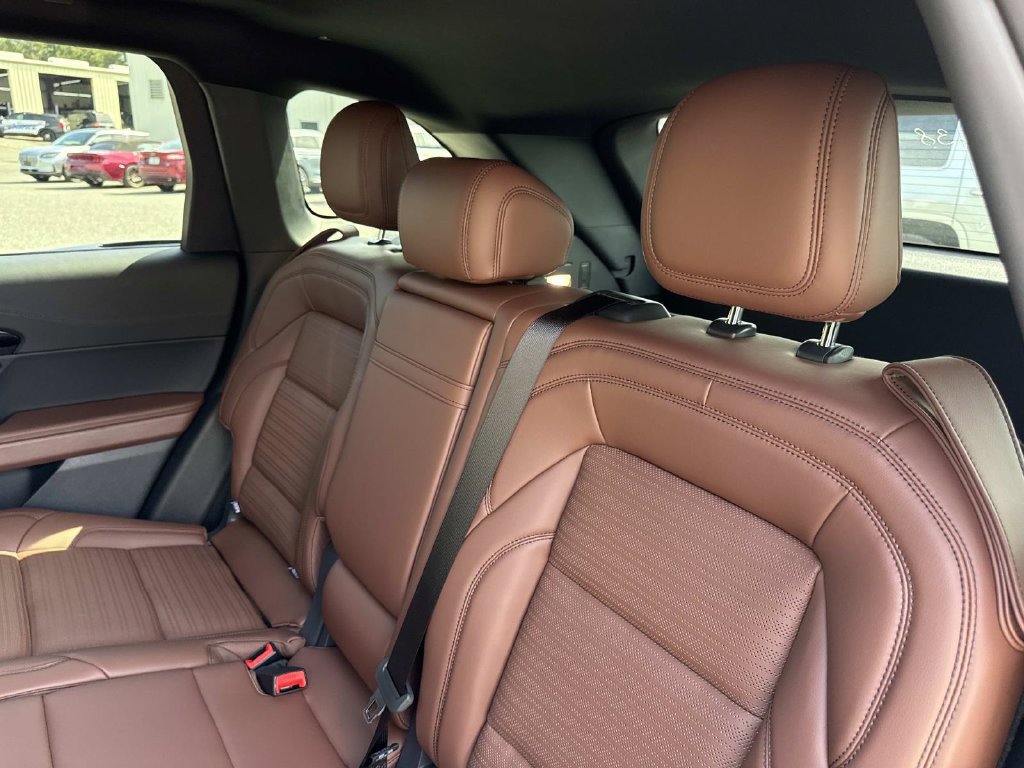 New 2026 Lincoln Nautilus Reserve AWD/4WD image 14