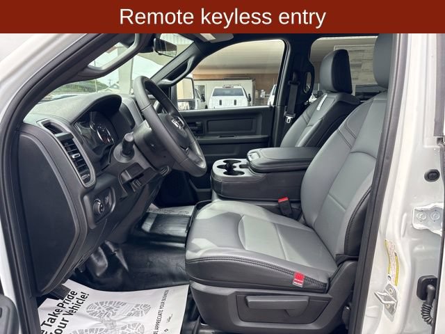 New 2026 RAM 2500 Tradesman w/ Chrome Appearance Group AWD/4WD image 13