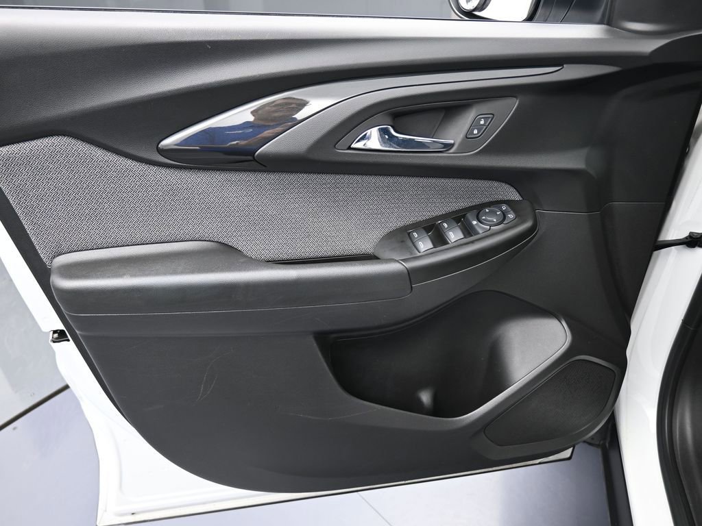 Certified 2023 Chevrolet TrailBlazer LT image 12