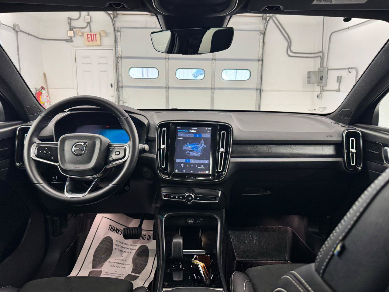 Used 2022 Volvo C40 P8 Recharge Ultimate AWD/4WD image 21