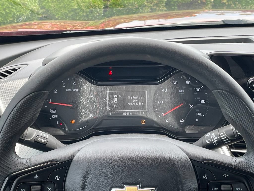 Used 2025 Chevrolet Trax LS w/ LS Convenience Package FWD image 15