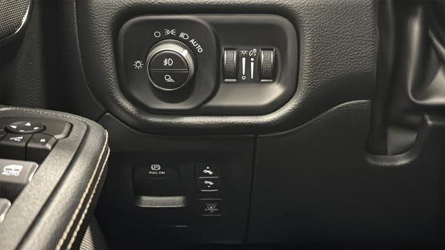 New 2026 RAM 1500 Laramie w/ Night Edition image 41