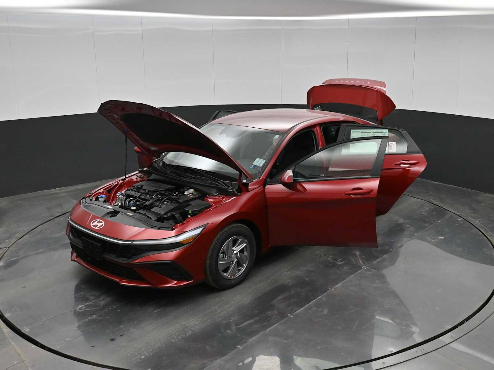 New 2026 Hyundai Elantra SE image 38