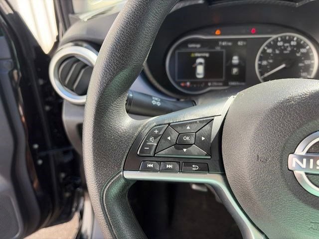 Used 2023 Nissan Versa SV FWD image 16