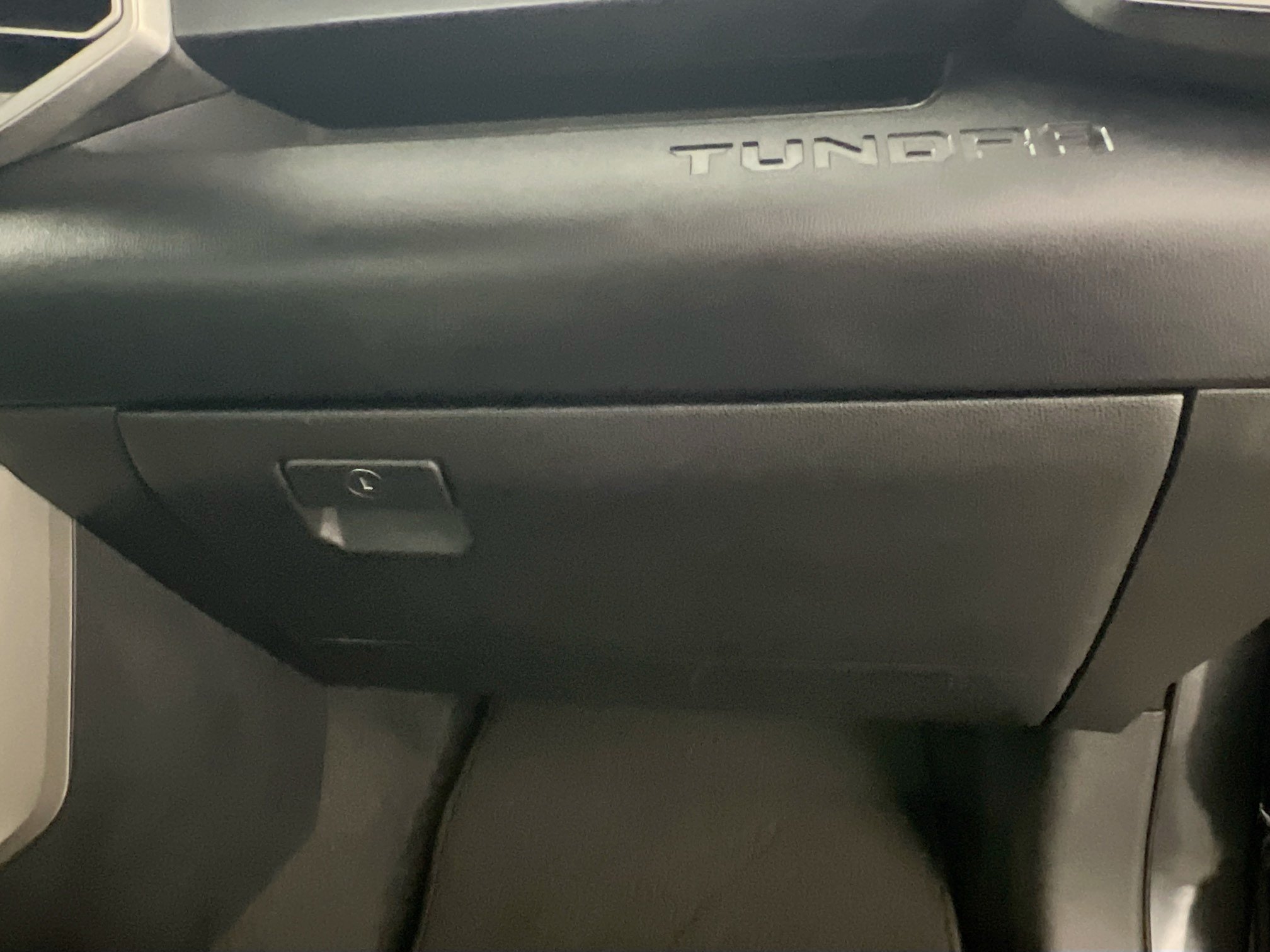 Used 2024 Toyota Tundra SR5 w/ SR5 Convenience Package AWD/4WD image 34