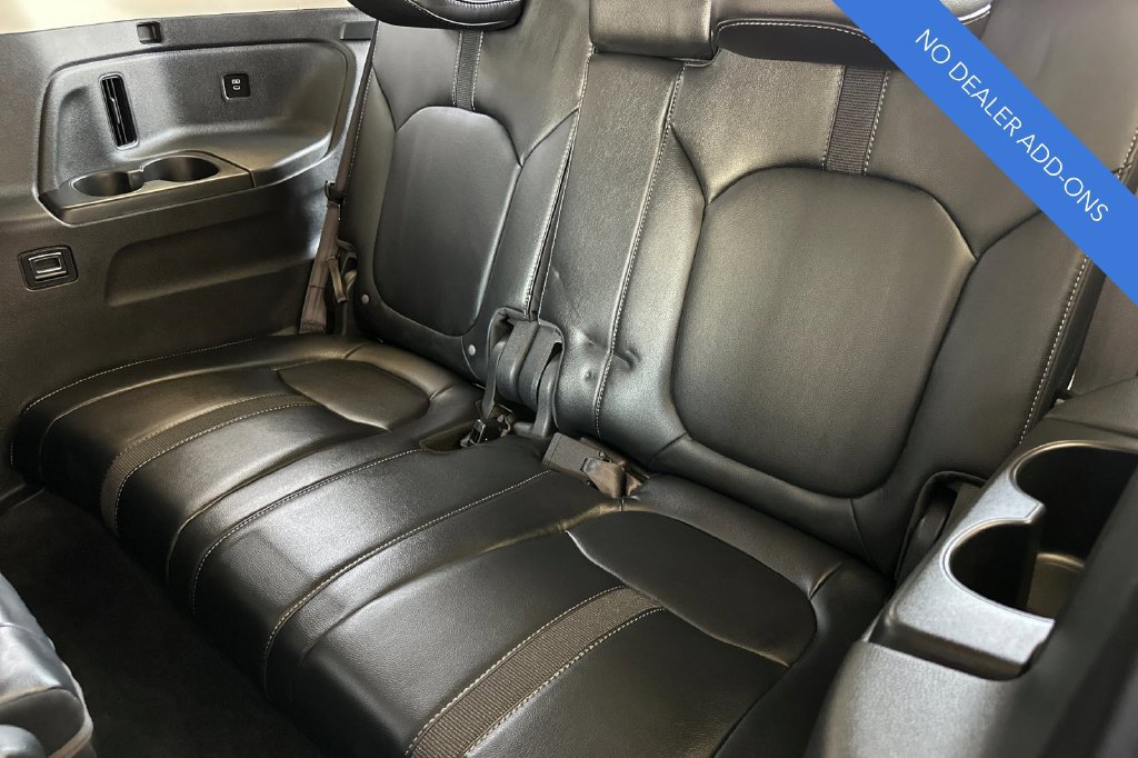 Certified 2025 Honda Pilot EX-L image 17