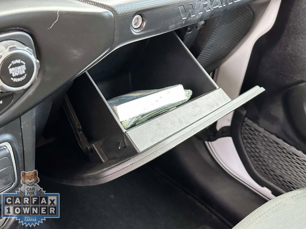 Used 2023 Jeep Wrangler Unlimited w/ Convenience Group image 35