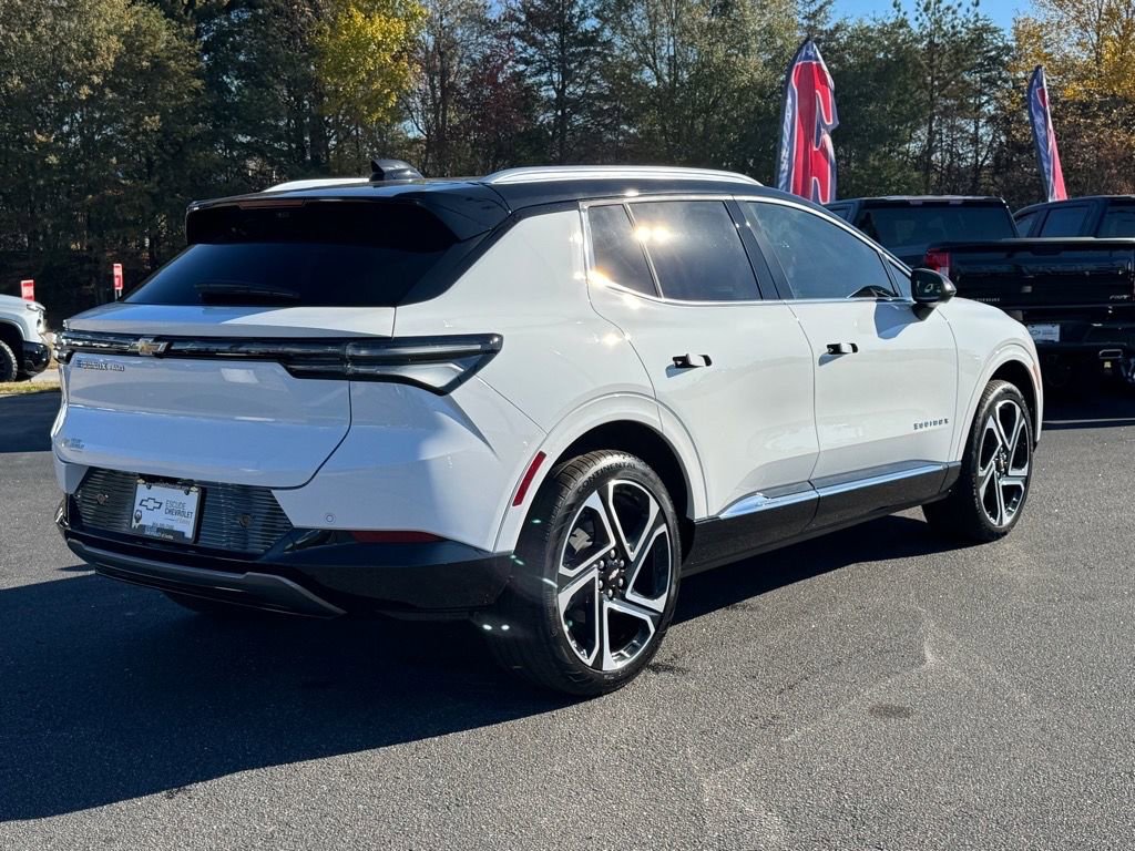 New 2026 Chevrolet Equinox EV LT w/ Convenience Package II image 3
