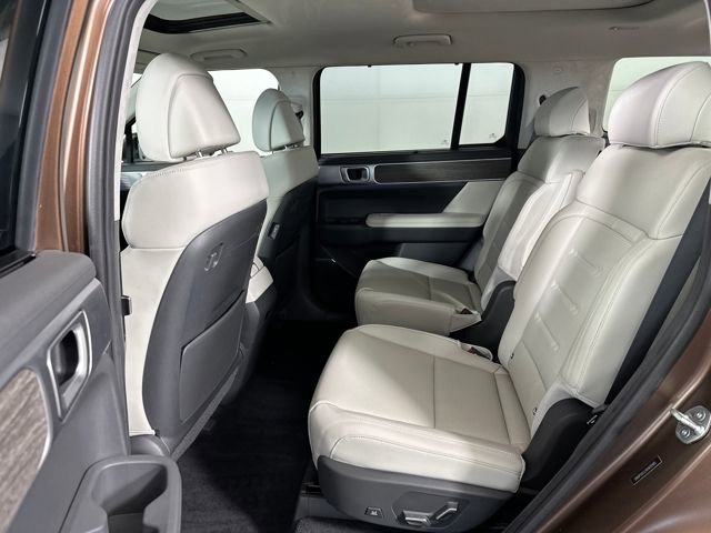 Used 2024 Hyundai Santa Fe Calligraphy image 25