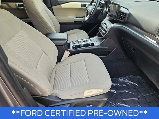 Used 2023 Ford Explorer XLT AWD/4WD image 11