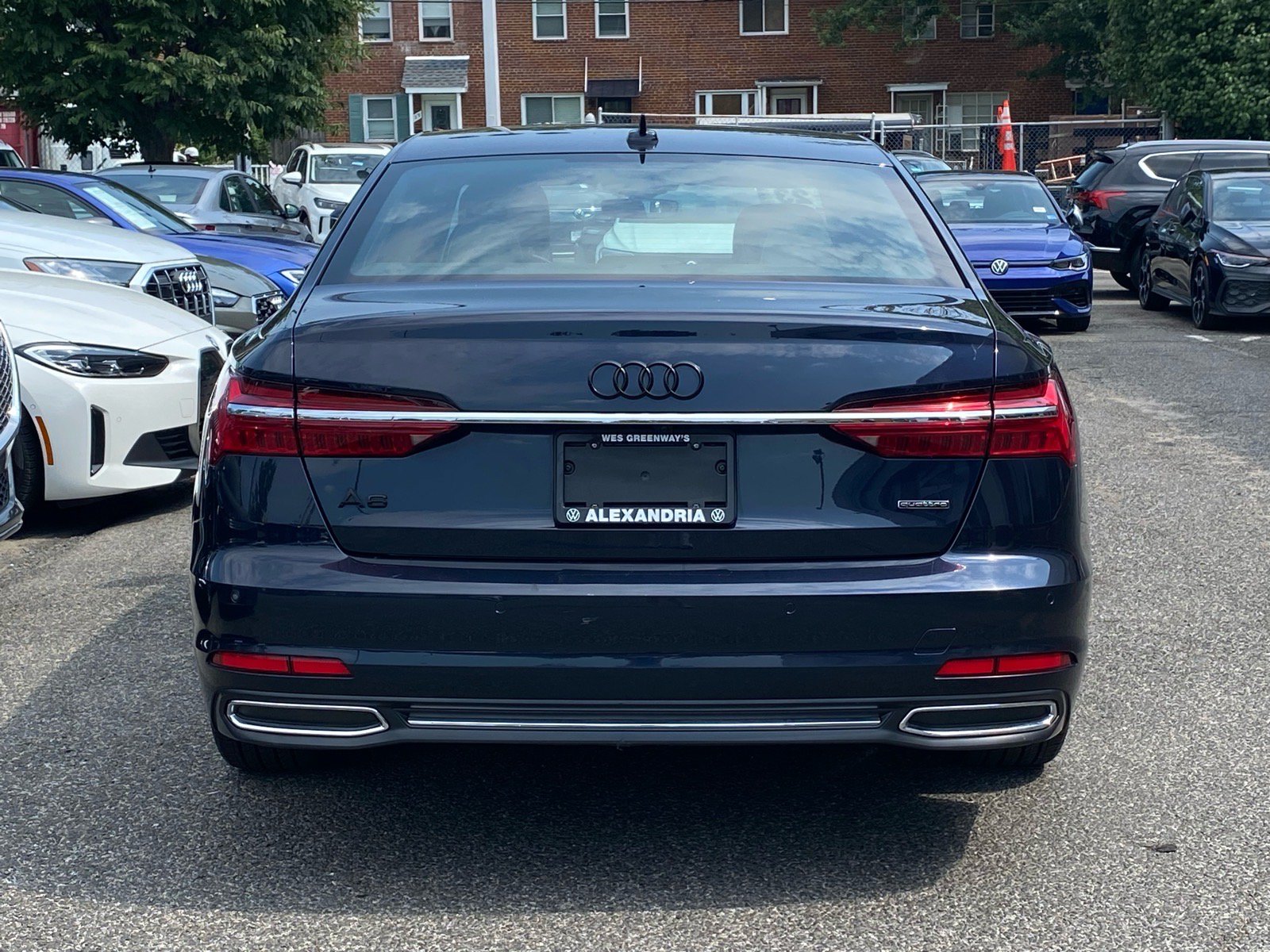 Used 2023 Audi A6 Premium Plus w/ Premium Plus Package AWD/4WD image 4