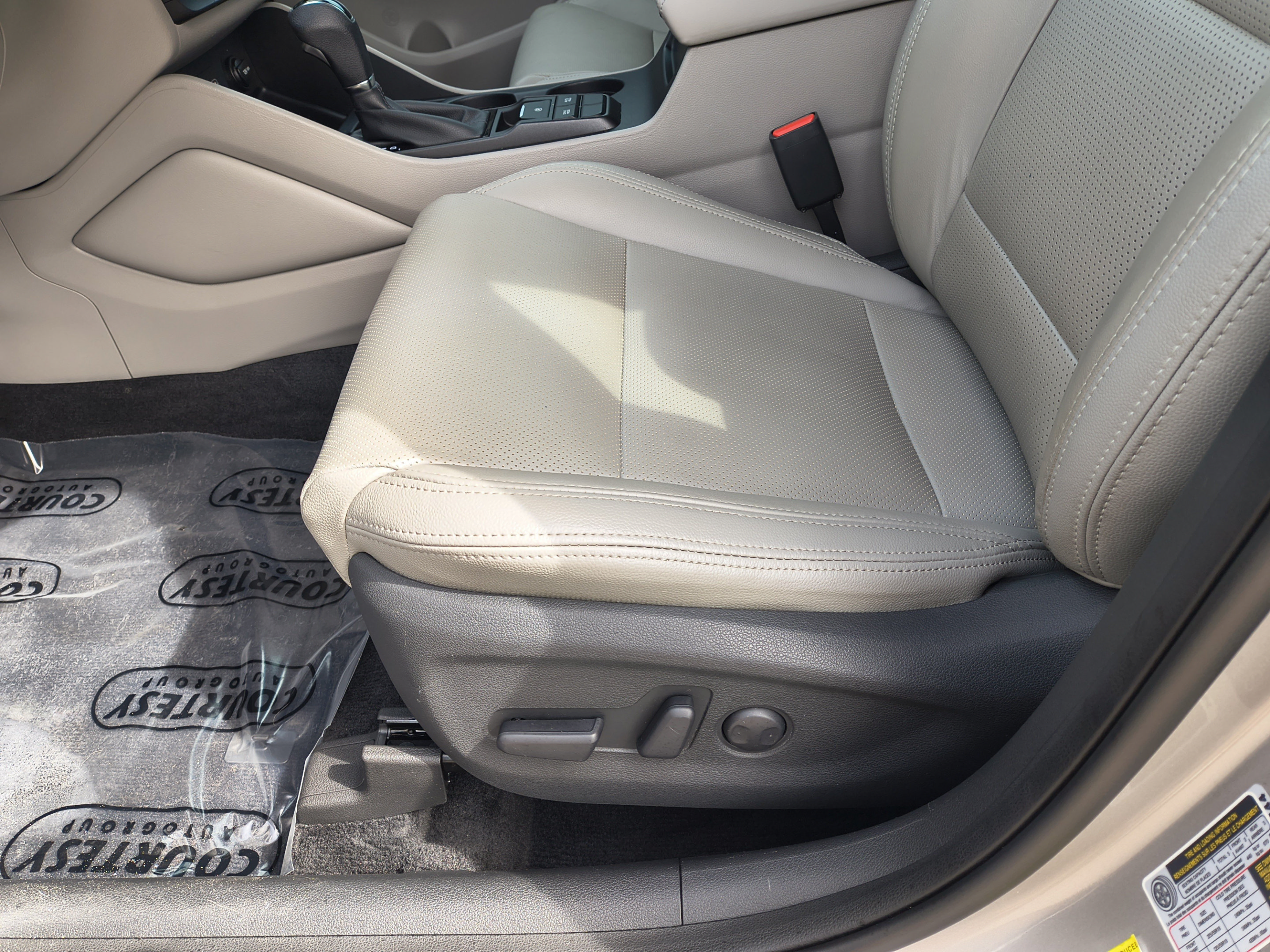 Used 2020 Hyundai Tucson SEL FWD image 19