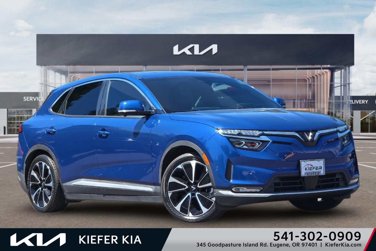 Used 2023 VinFast VF 8 Plus AWD/4WD image 1