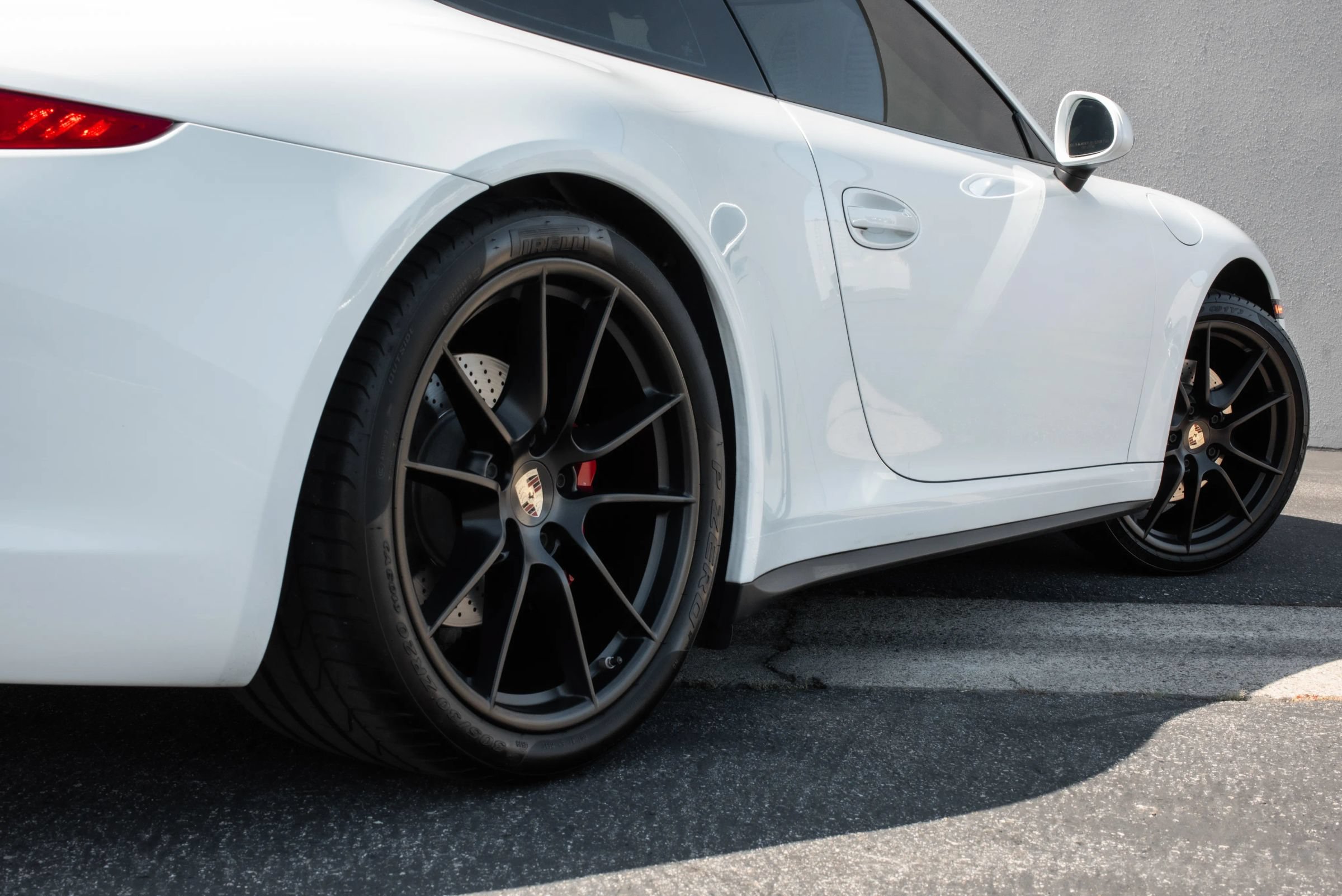 Used 2013 Porsche 911 Carrera 4S AWD/4WD image 32