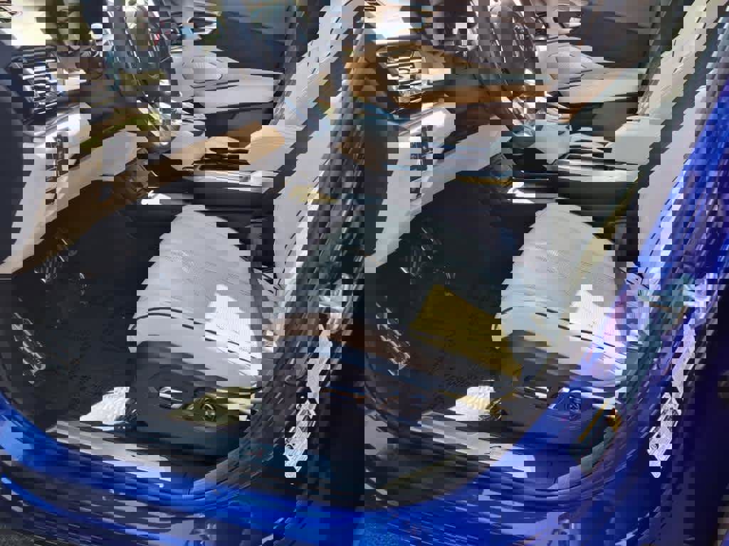 Used 2025 Acura RDX A-Spec image 16