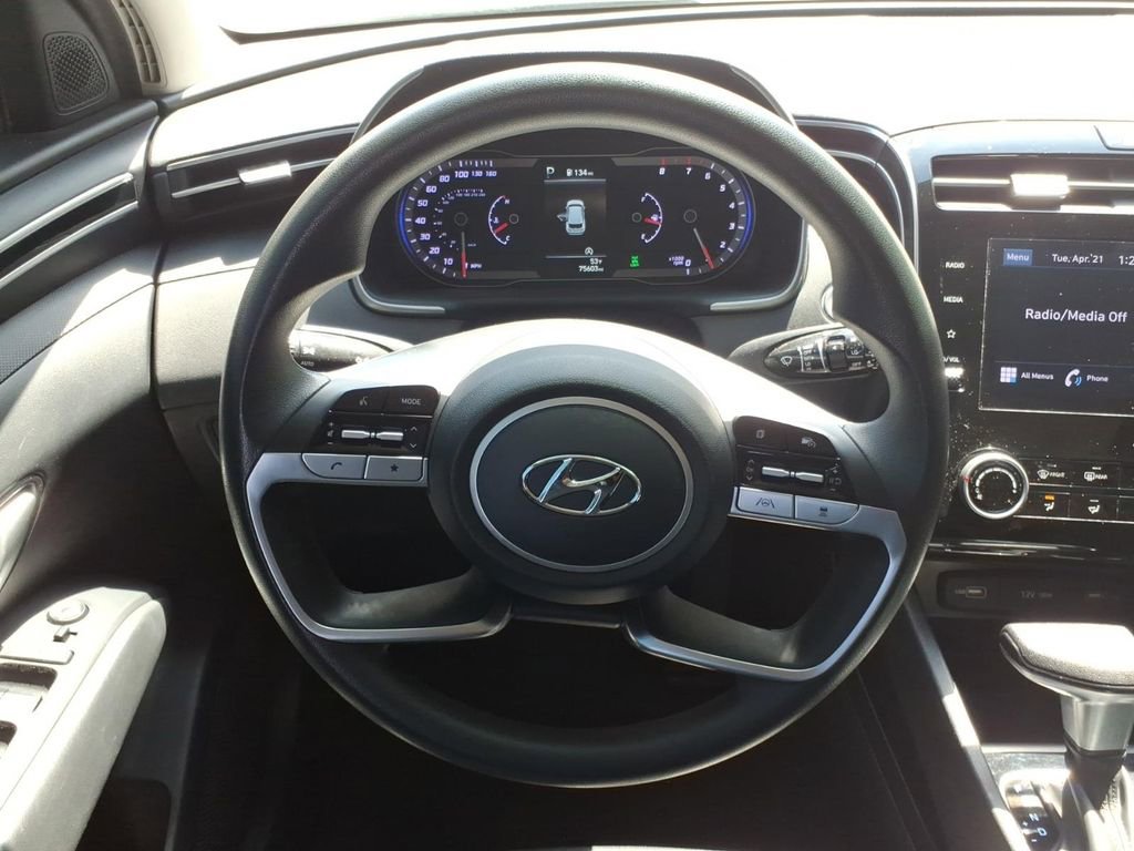 Used 2022 Hyundai Tucson SEL AWD/4WD image 16
