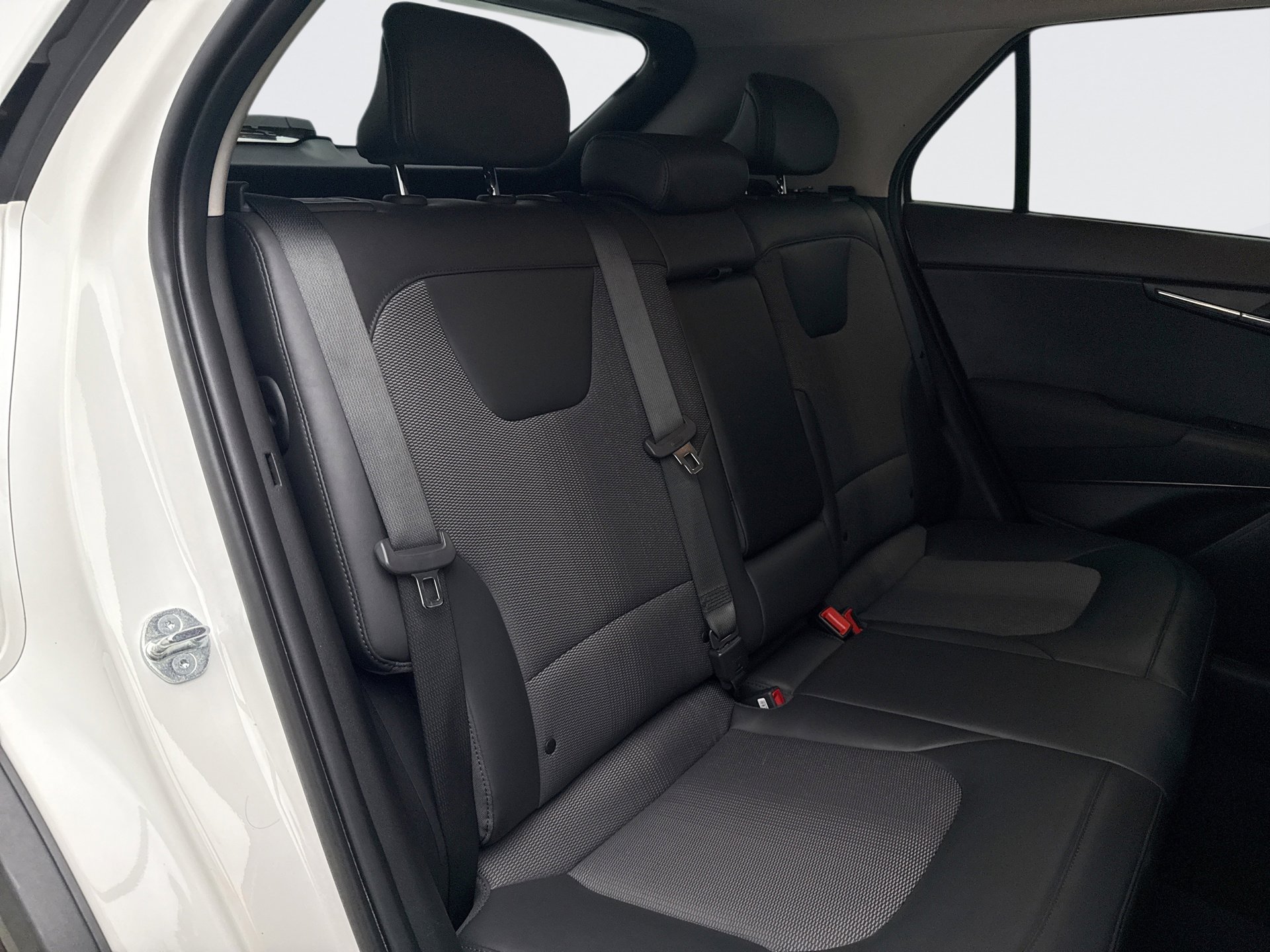 Used 2023 Kia Niro EX FWD image 17