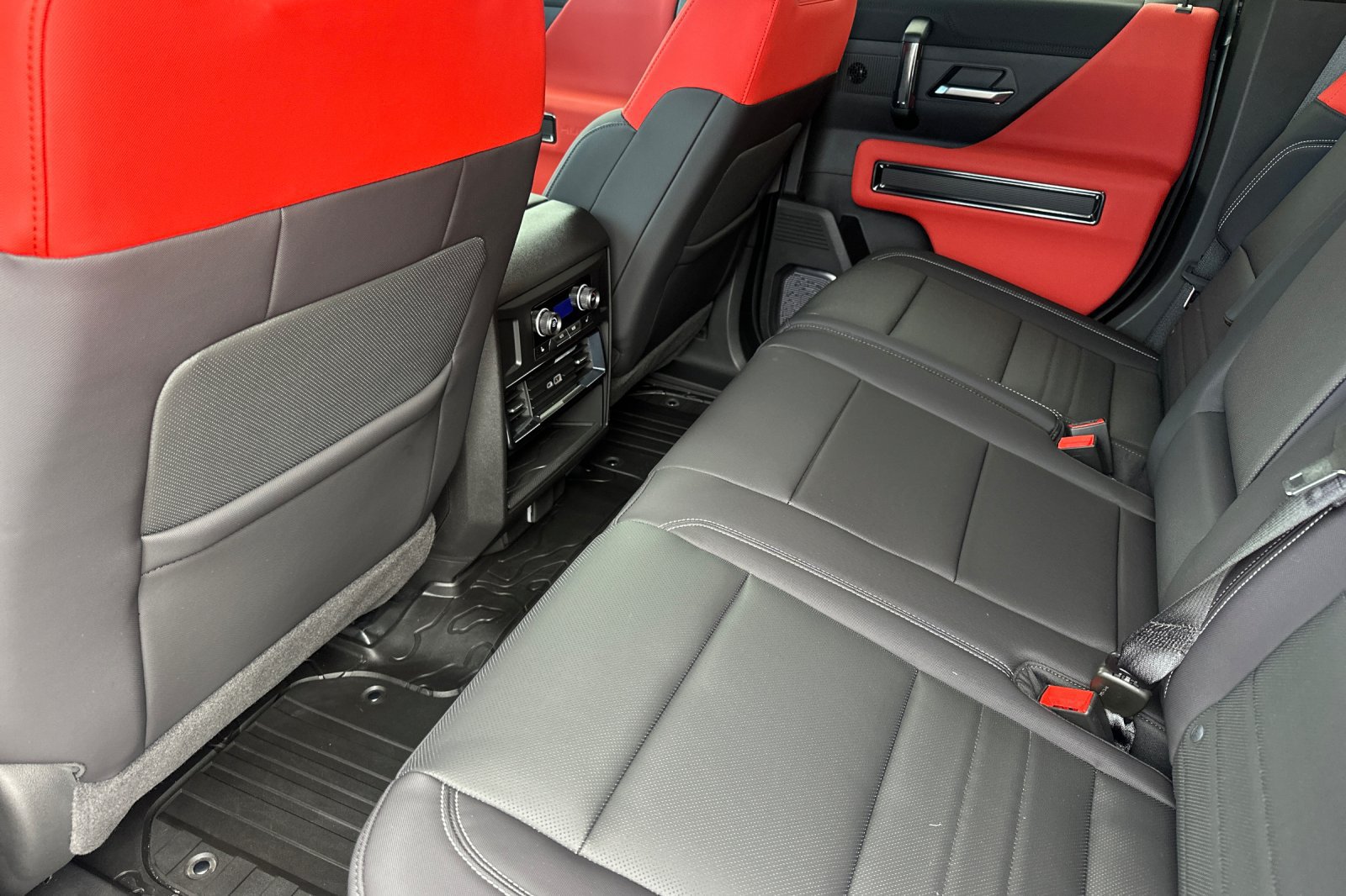 Used 2026 GMC Hummer EV 3X w/ Carbon Fiber Edition Package AWD/4WD image 14