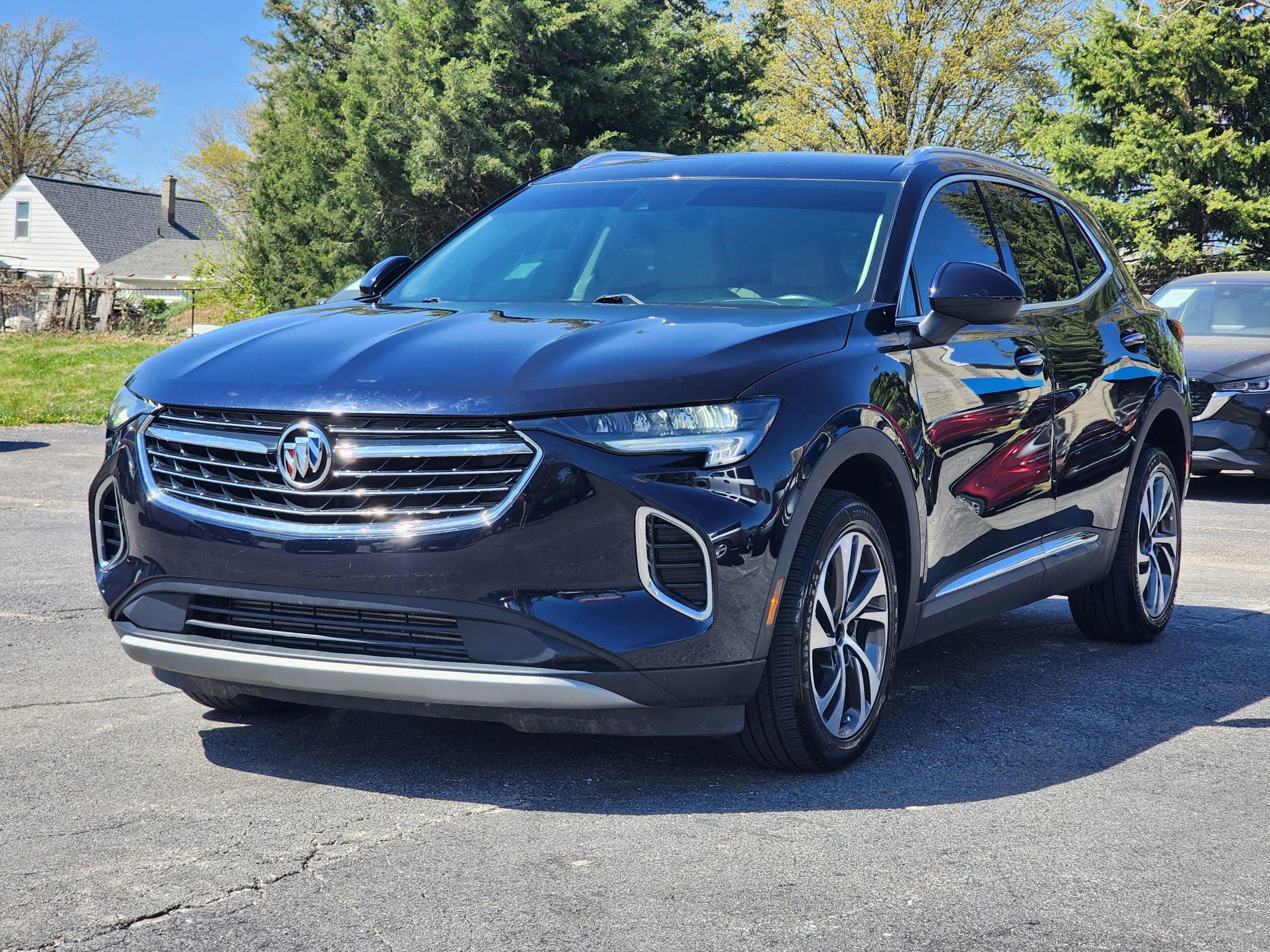 Used 2021 Buick Envision Essence AWD/4WD image 3