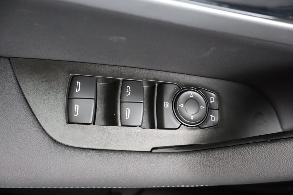 New 2026 Chevrolet Blazer LT w/ Midnight/Sport Edition FWD image 14