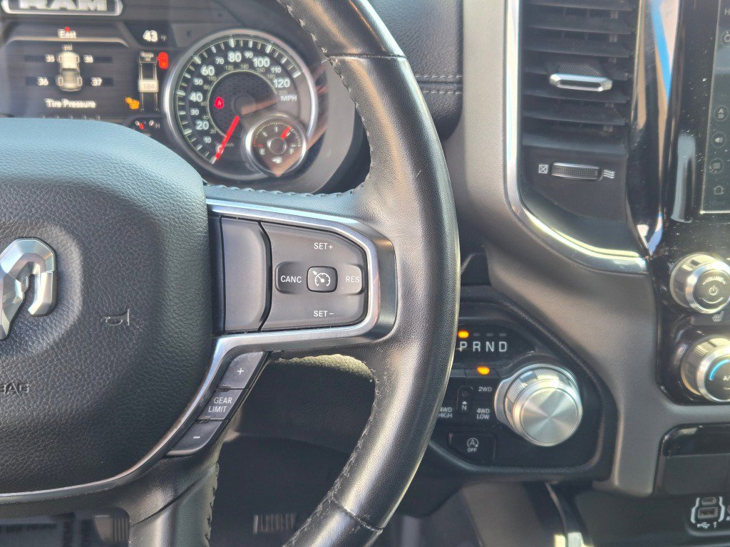 Used 2024 RAM 1500 Laramie image 32