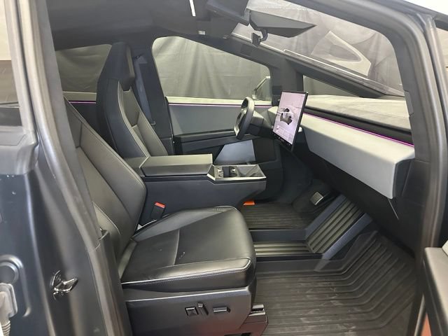 Used 2024 Tesla Cybertruck Cyberbeast AWD/4WD image 15