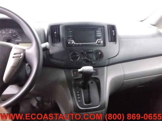 Used 2018 Chevrolet City Express LS FWD image 12