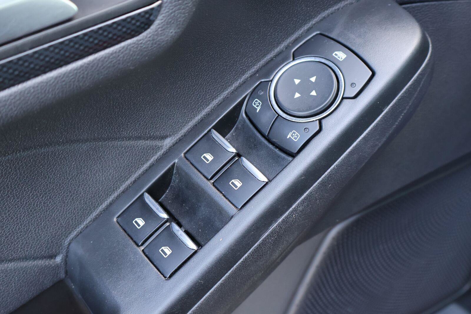 Used 2023 Ford Escape ST-Line w/ Tech Pack #1 FWD image 20
