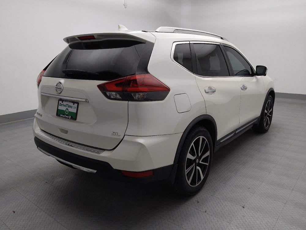 Used 2018 Nissan Rogue SL w/ Premium Package image 9