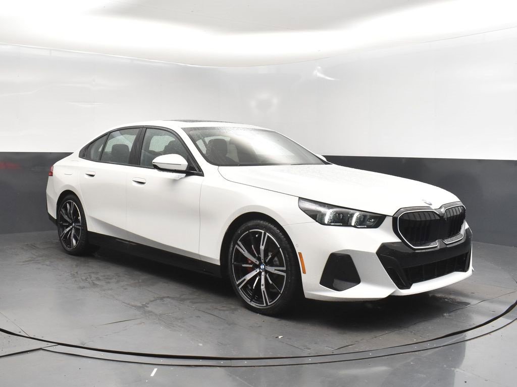 New 2026 BMW 530i w/ M Sport Package