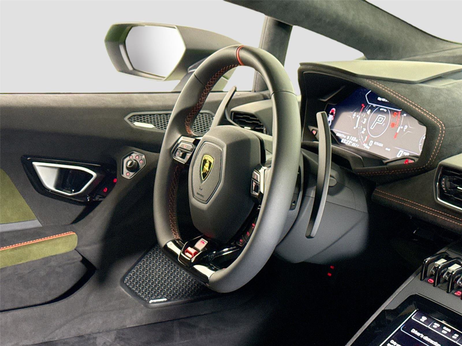 Used 2024 Lamborghini Huracan Sterrato AWD/4WD image 26