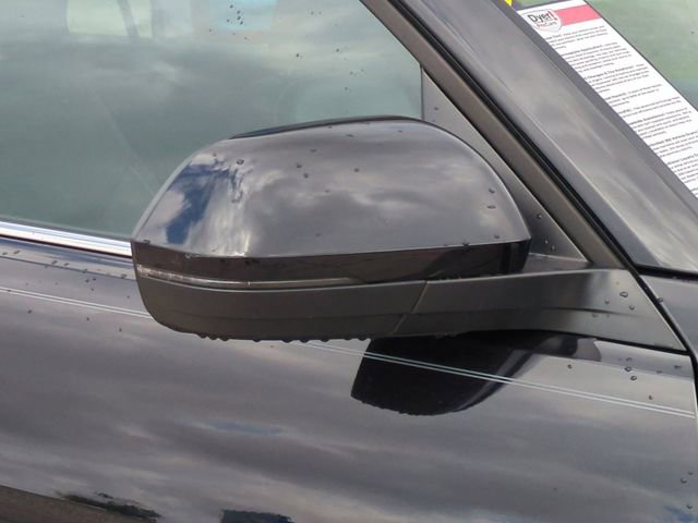 Used 2021 Volkswagen Atlas Cross Sport SE image 13