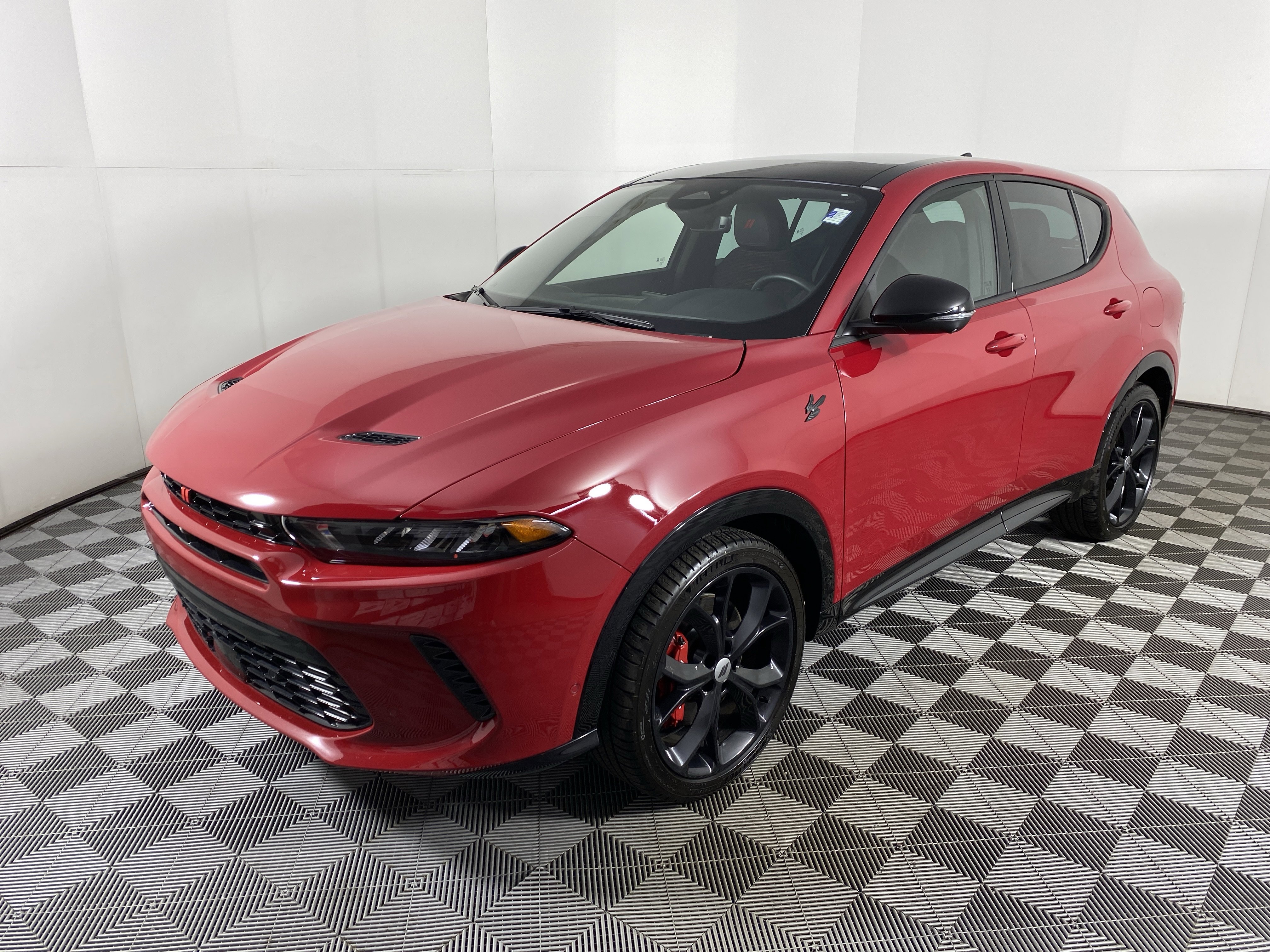 Used 2025 Dodge Hornet R/T w/ R/T Plus Package AWD/4WD image 13