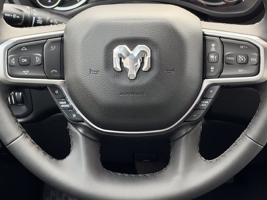 New 2027 RAM 1500 4x4 Crew Cab image 18