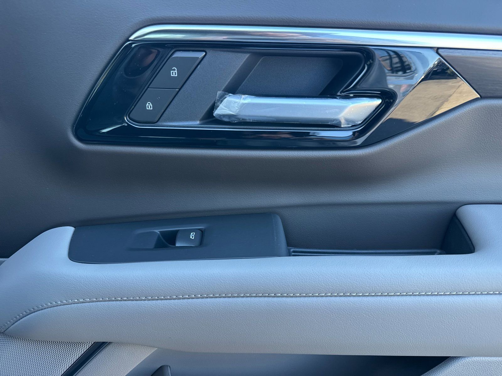 New 2026 Chevrolet Tahoe LS image 20