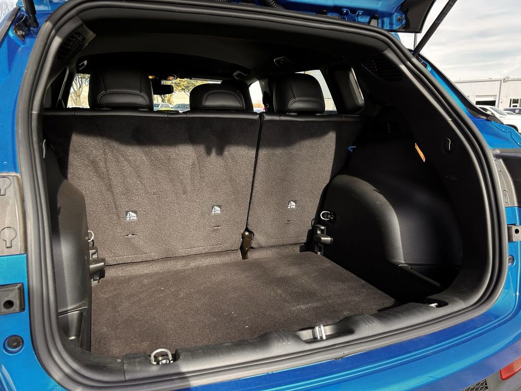 Used 2025 Jeep Compass Latitude image 34