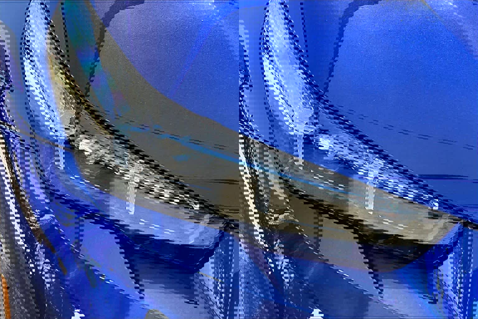 Used 2025 BMW M5 w/ Carbon Package image 28