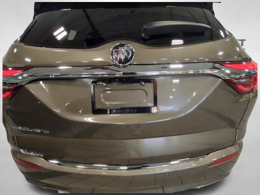 Used 2020 Buick Enclave Avenir w/ Avenir Technology Package image 32