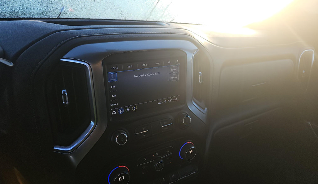 Used 2019 Chevrolet Silverado 1500 LT w/ All-Star Edition AWD/4WD image 11
