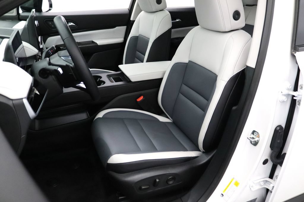 Used 2025 Honda Prologue Touring image 2