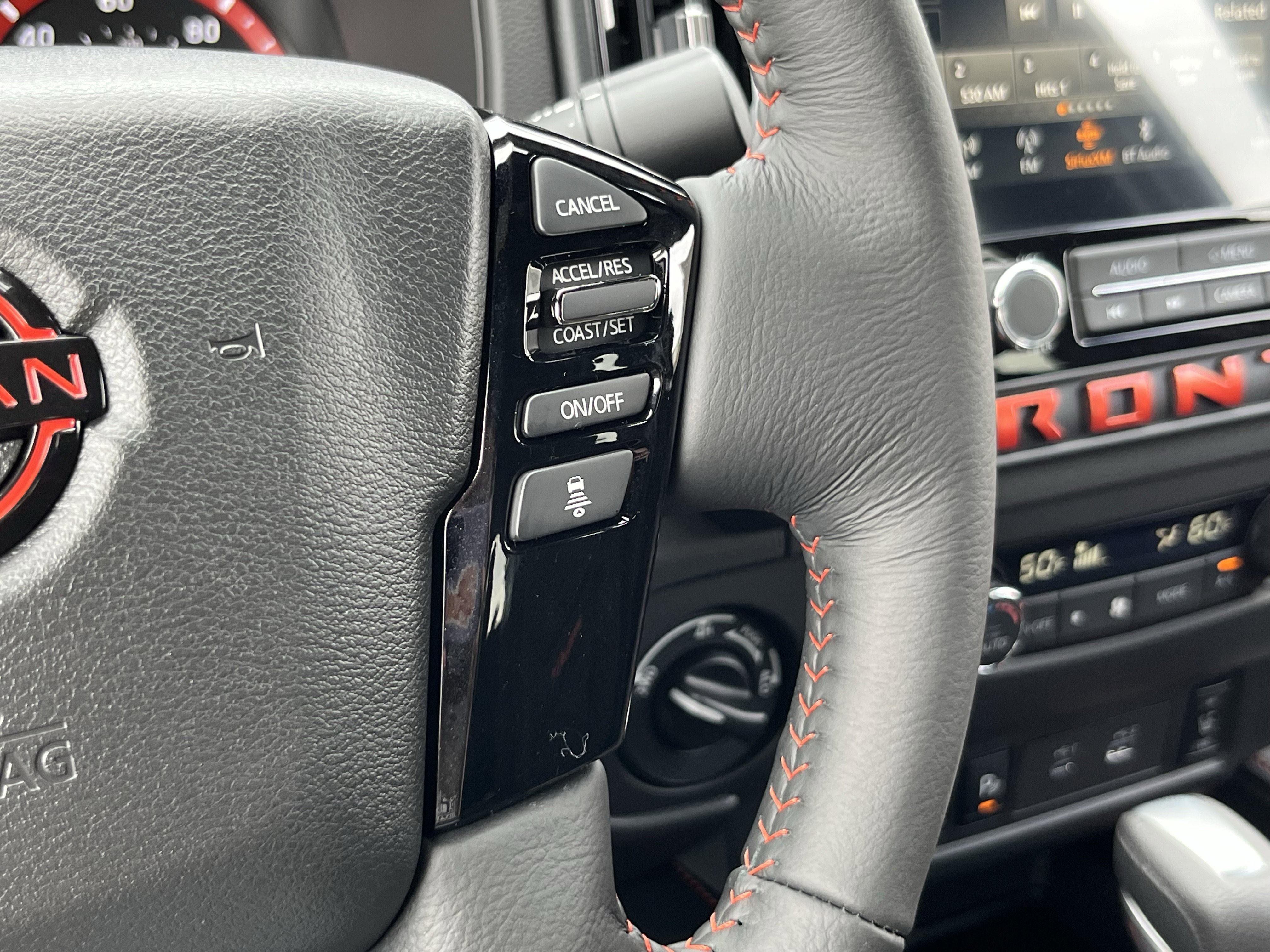 New 2026 Nissan Frontier PRO-4X w/ Pro-4x Convenience Package image 23