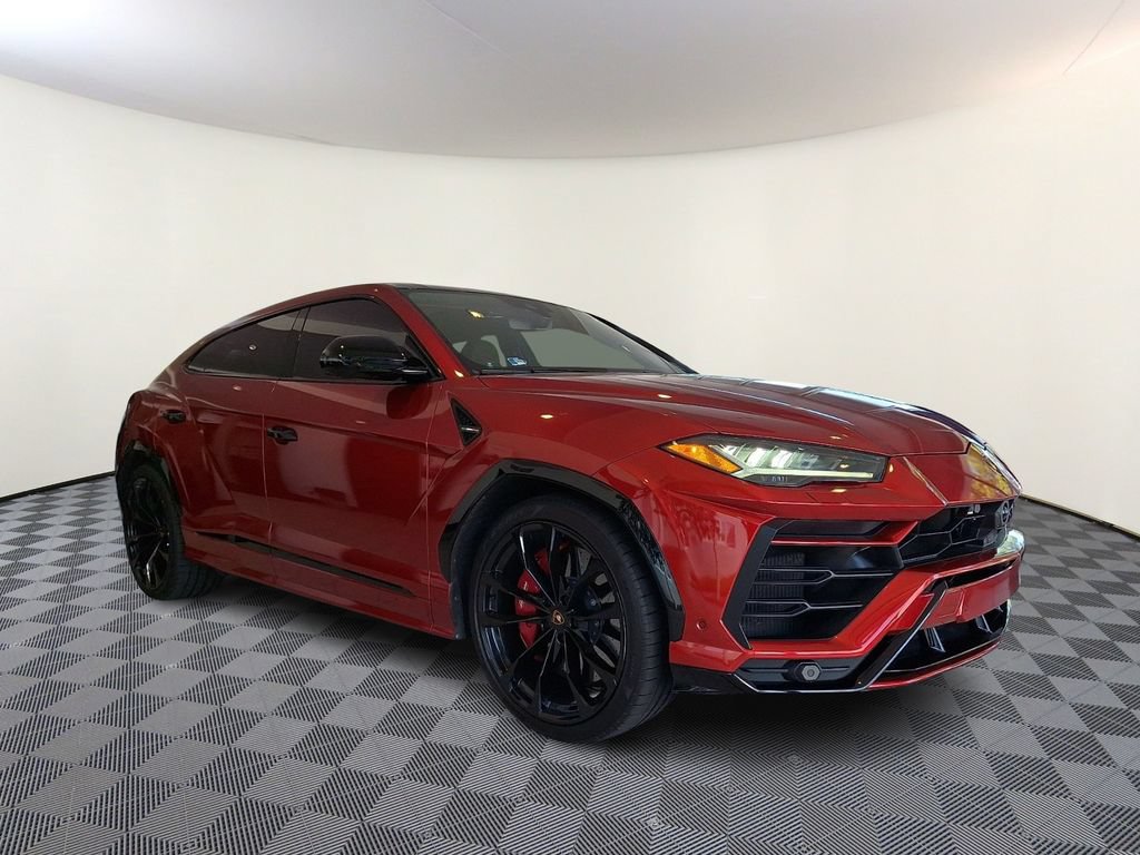 Used 2021 Lamborghini Urus AWD/4WD image 1