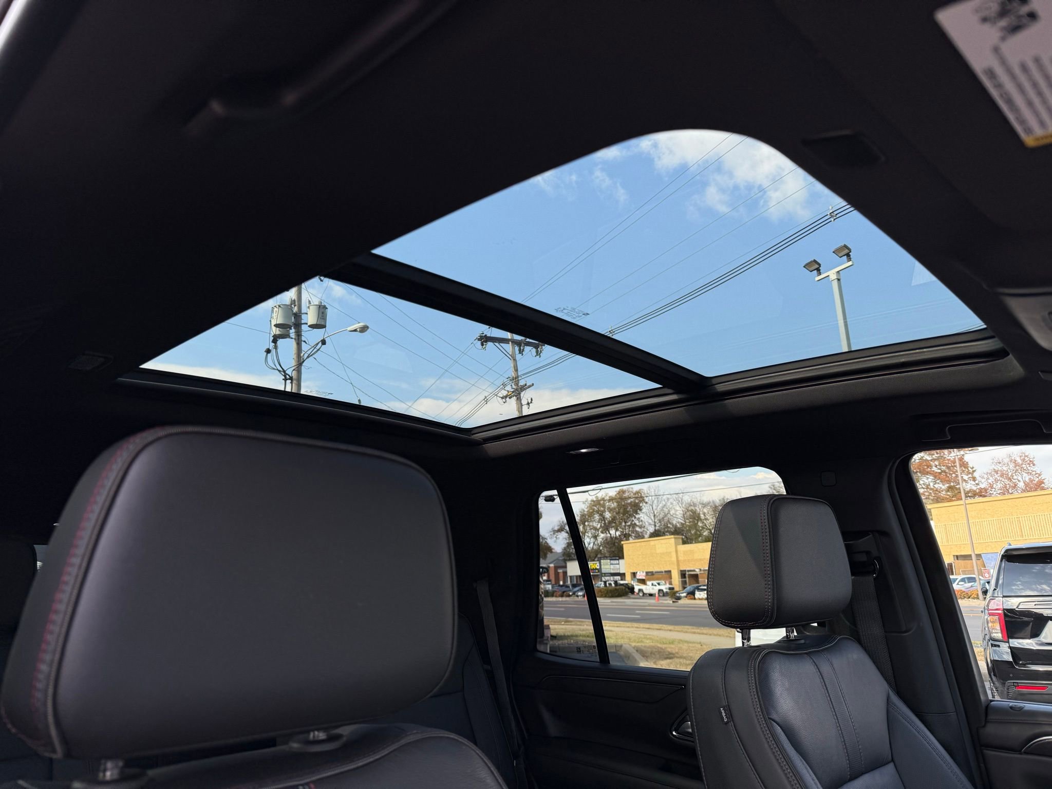 Used 2022 Chevrolet Tahoe RST w/ Luxury Package image 23