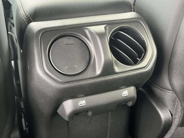New 2026 Jeep Gladiator Sport AWD/4WD image 16
