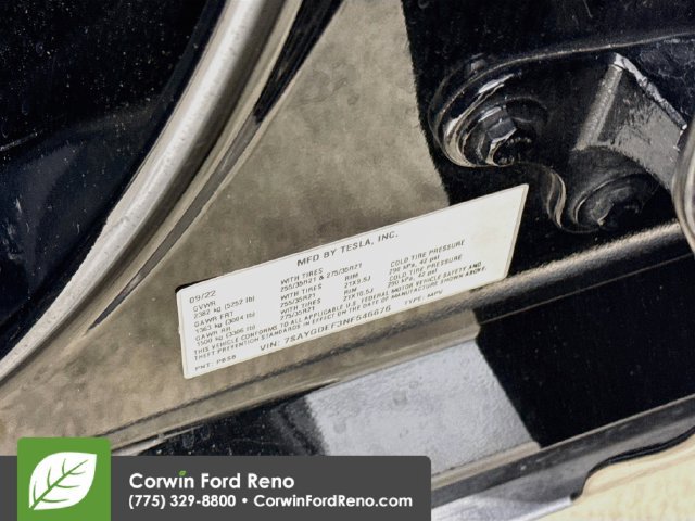 Used 2022 Tesla Model Y Performance AWD/4WD image 32