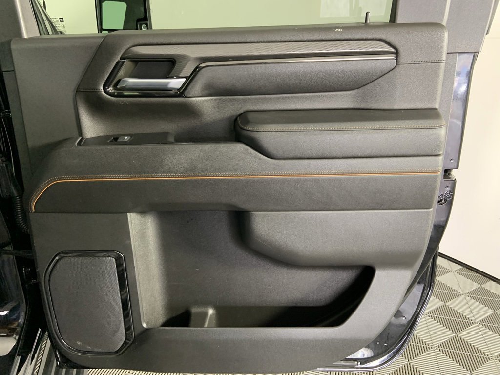 Used 2024 GMC Sierra 2500 AT4 w/ AT4 Premium Plus Package image 27