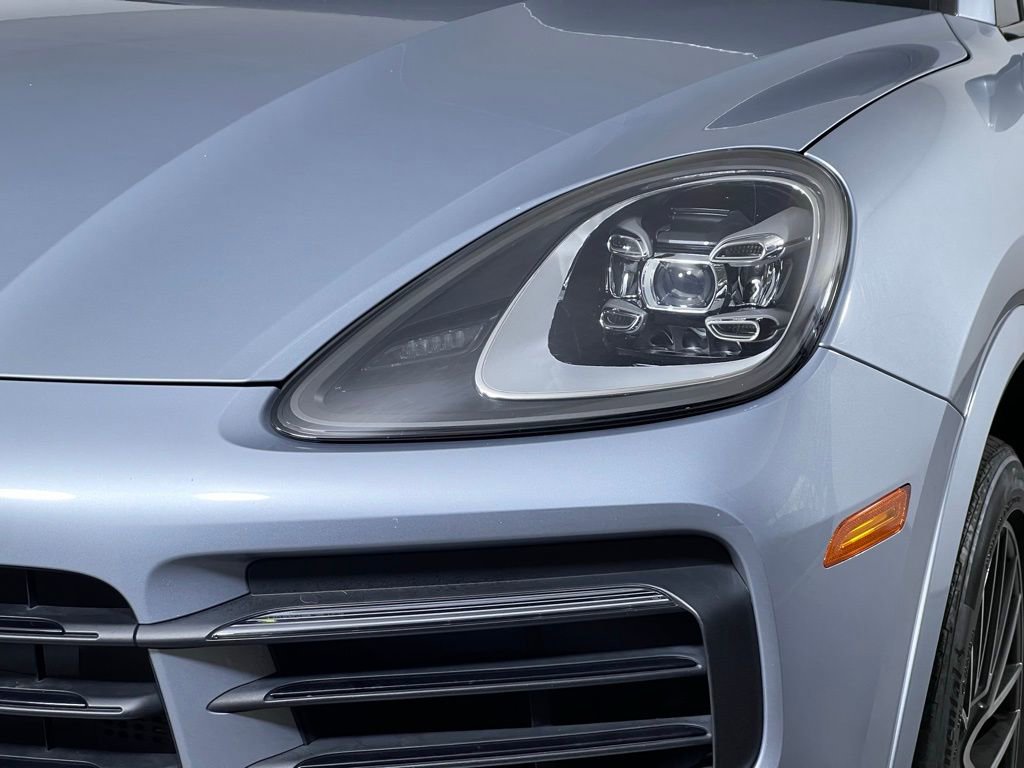 Certified 2023 Porsche Cayenne AWD/4WD image 15